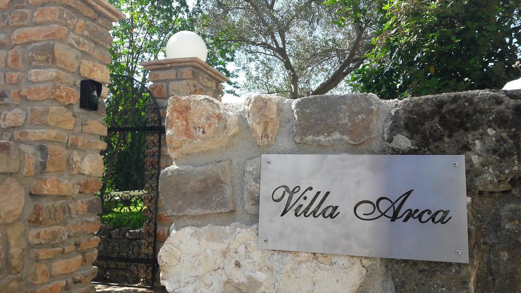 Villa Arca Les Arcs-sur-Argens Экстерьер фото